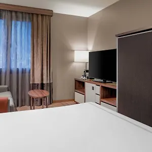 https://ac-baqueira-ski-resort-autograph-collection.catalonia-hotels.com