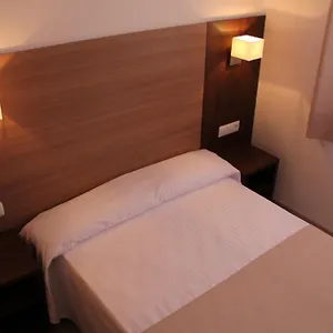 https://hotel-victoria.catalonia-hotels.com